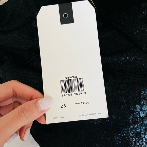 Levis Premium Mile High Ankle Snake Print Skinny Women’s Jeans, Black, 25 - Picture 10 of 10